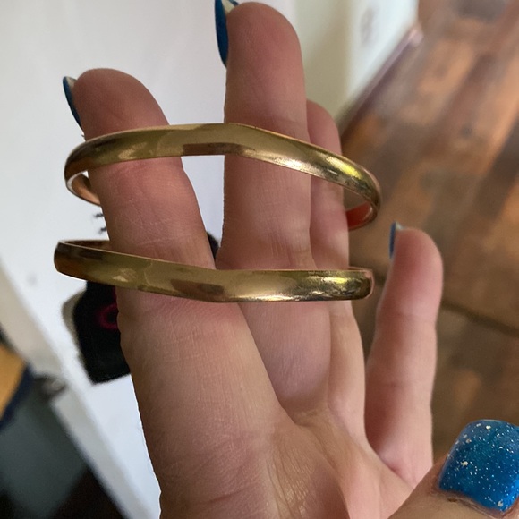 Assorted bracelets - Picture 6 of 8